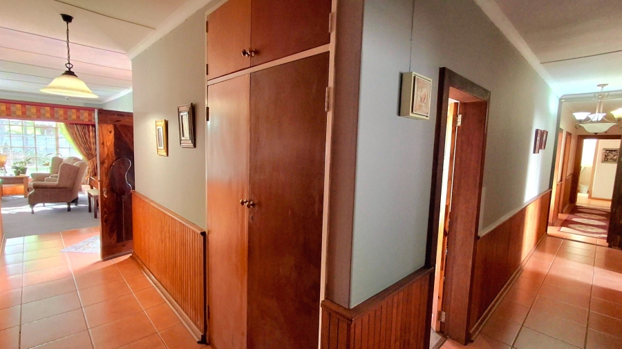 4 Bedroom Property for Sale in Sasolburg Ext 4 Free State